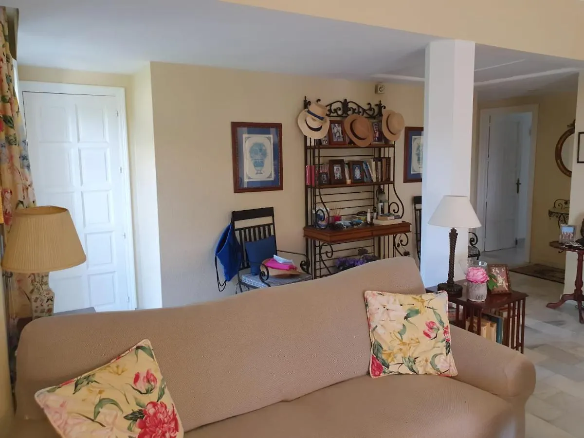Beachfront Family Apartment In Puerto Banus Marbella 0*,