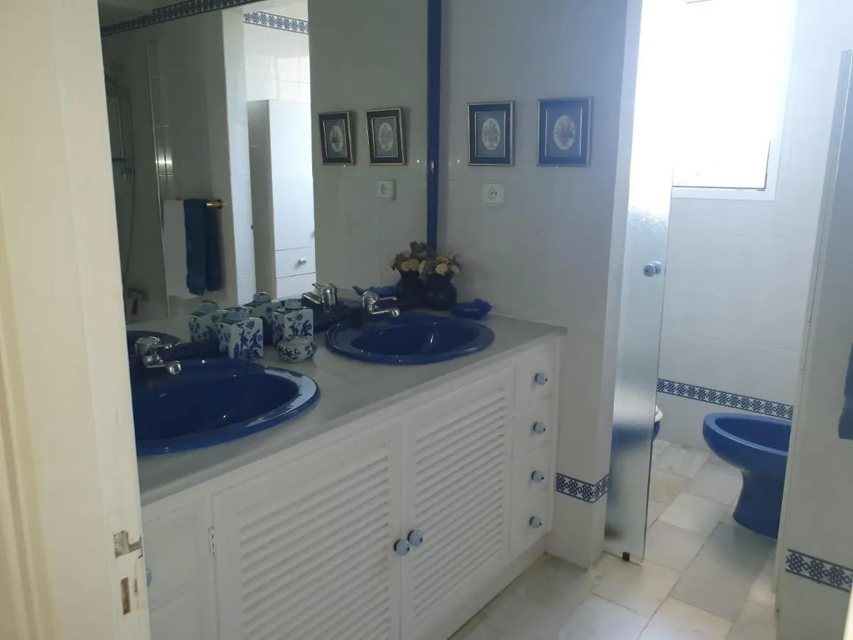 Beachfront Family Apartment In Puerto Banus Marbella