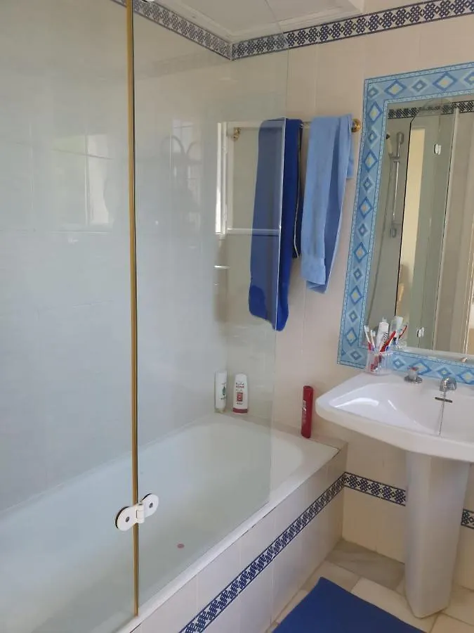Beachfront Family Apartment In Puerto Banus Marbella