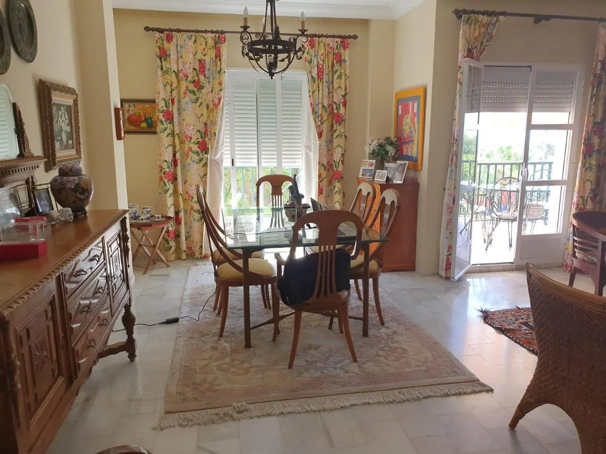 Beachfront Family Apartment In Puerto Banus Marbella
