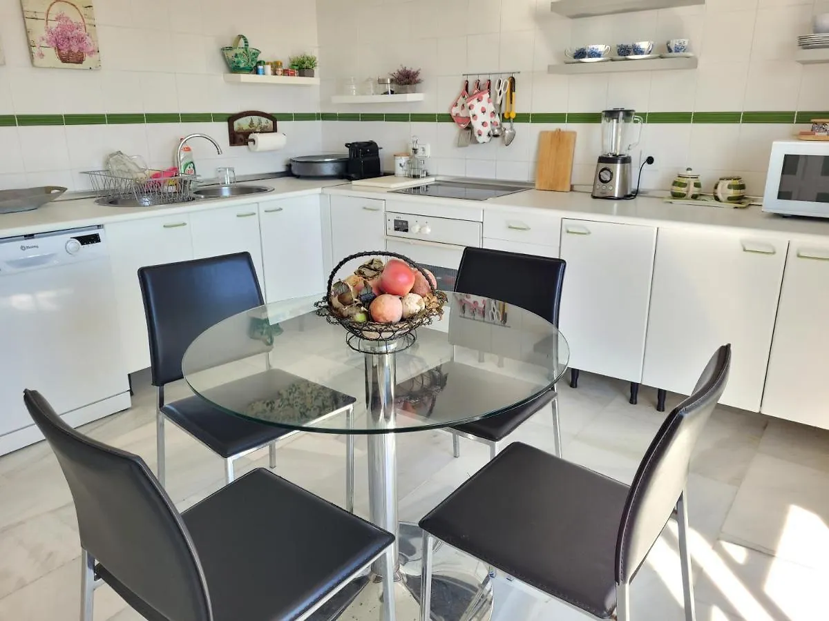 Beachfront Family Apartment In Puerto Banus Marbella